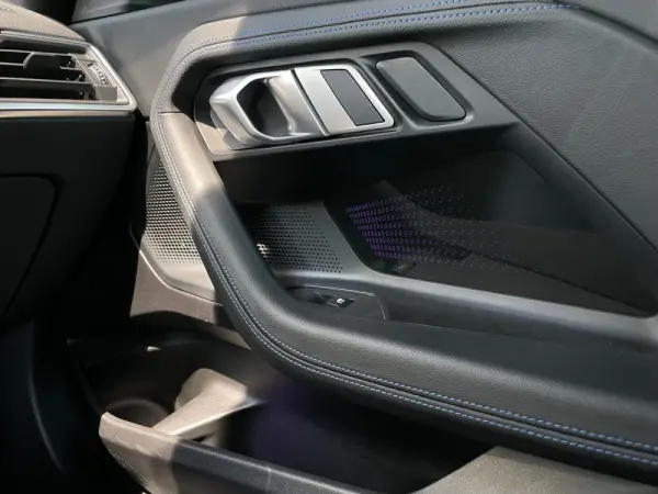 BMW 220 i Coupe Aut. M Sport 26