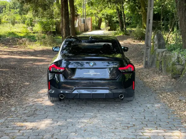 BMW 220 i Coupe Aut. M Sport 37