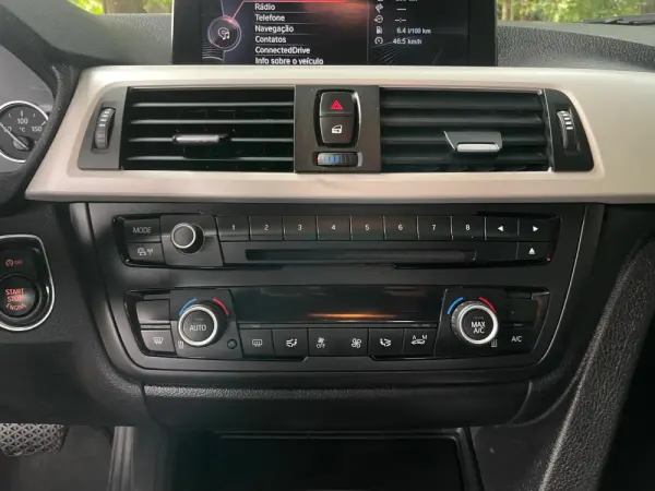 BMW 320 d Touring xDrive Pack M Auto 14