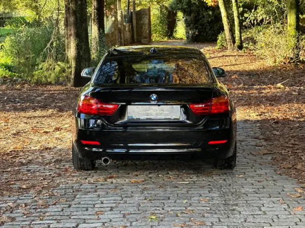 BMW 418 Gran Coupé d Pack M 28