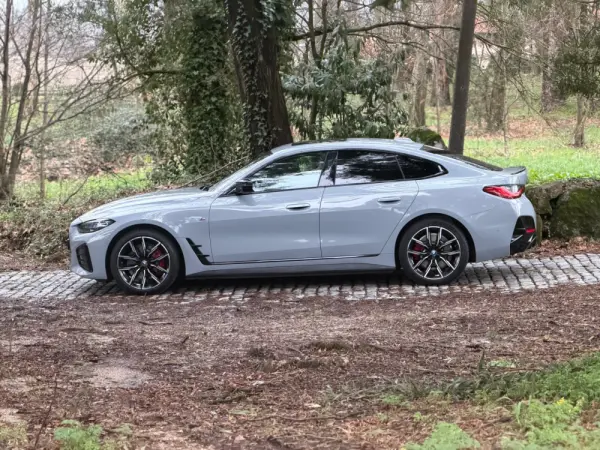 BMW i4 M50 Pack Desportivo M Pro 37