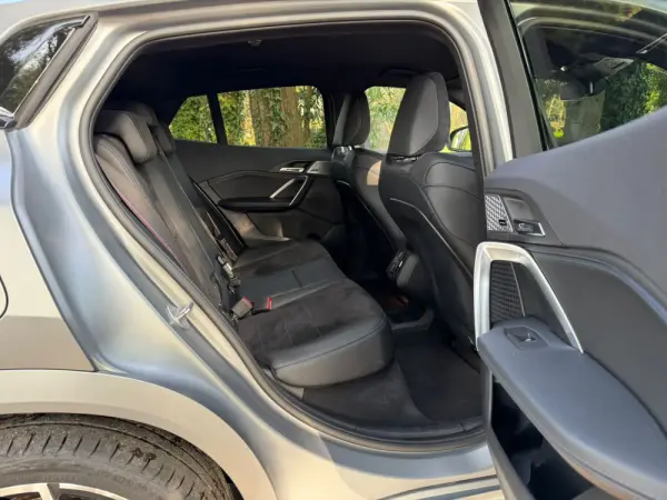 BMW iX2 xDrive30 Pack Desportivo M Pro 22