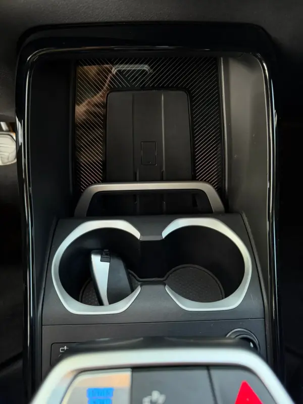 BMW iX2 xDrive30 Pack Desportivo M Pro 42