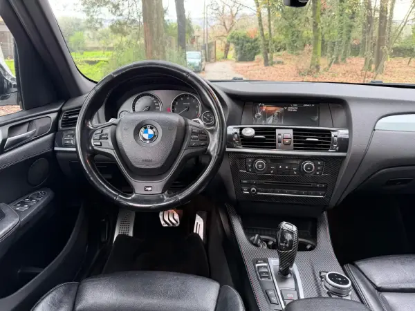 BMW X3 Outro 24