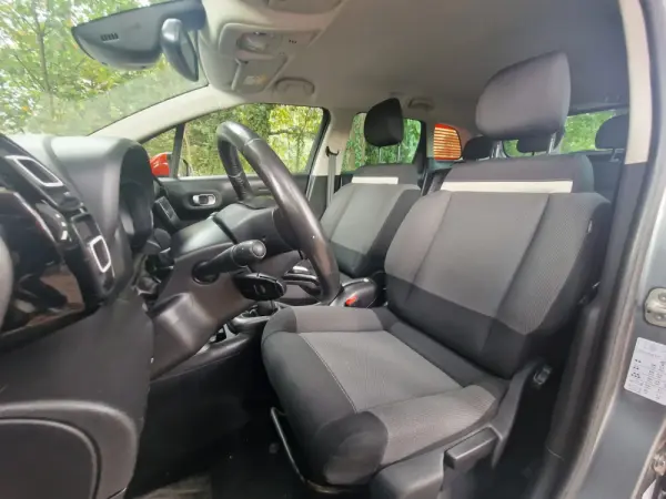 Citroen C3 Aircross 1.2 PureTech Feel 21