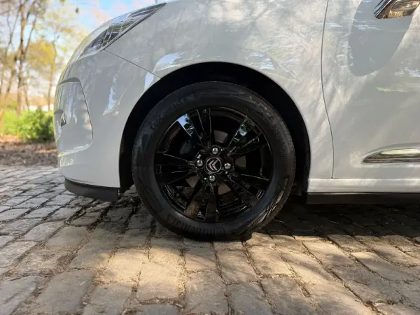 Citroen DS3 1.2 VTi So Chic 30