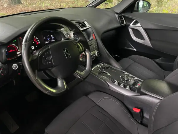 Citroen DS5 2.0 HDi Hy4 So Chic CMP6 102g 10