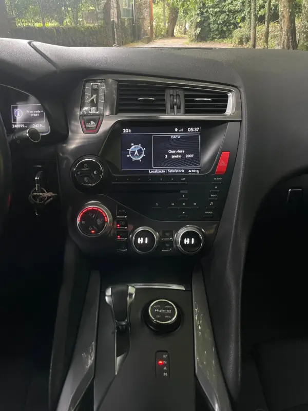 Citroen DS5 2.0 HDi Hy4 So Chic CMP6 102g 22