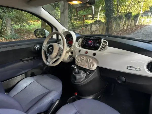 Fiat 500 1.0 Hybrid Lounge 28