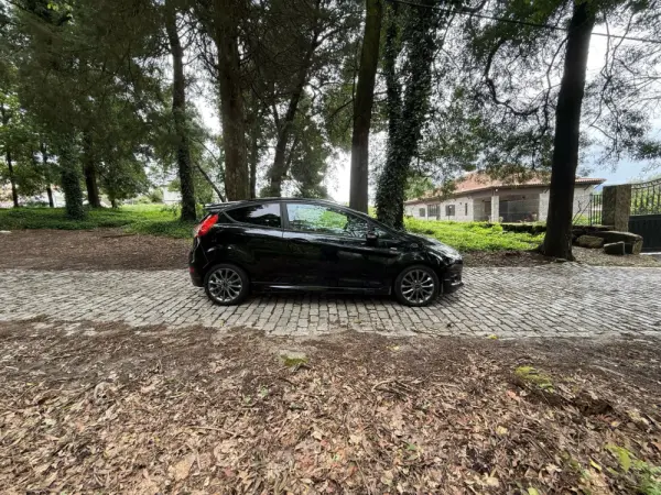 Ford Fiesta 1.0 T EcoBoost STLine 27