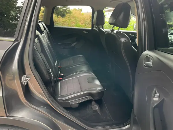 Ford Kuga 2.0 TDCi Titanium 5