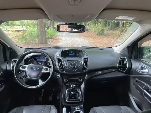 Ford Kuga 2.0 TDCi Titanium 10