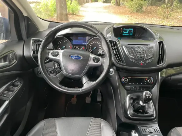Ford Kuga 2.0 TDCi Titanium 12