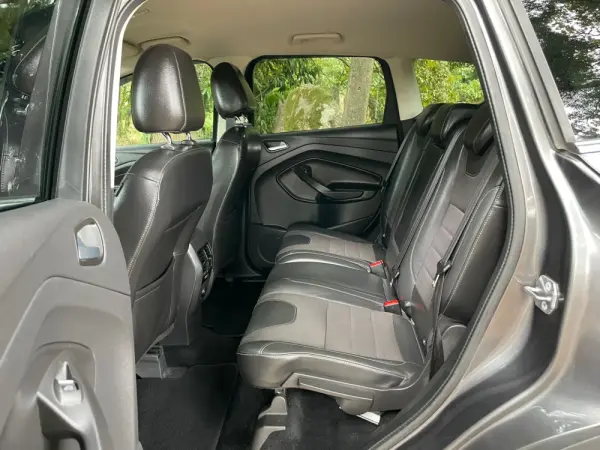 Ford Kuga 2.0 TDCi Titanium 20