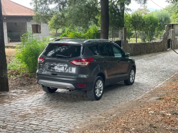 Ford Kuga 2.0 TDCi Titanium 26