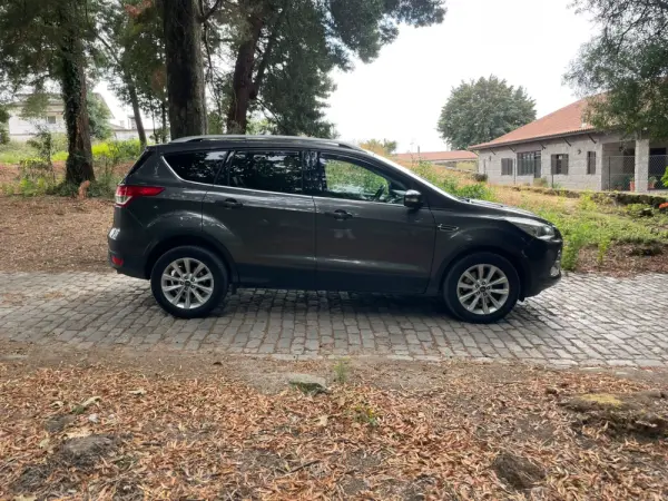 Ford Kuga 2.0 TDCi Titanium 29
