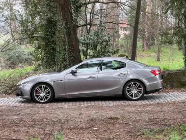 Maserati Ghibli 3.0 V6 GranLusso 8