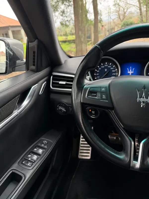 Maserati Ghibli 3.0 V6 GranLusso 14