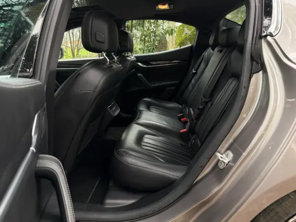 Maserati Ghibli 3.0 V6 GranLusso 33