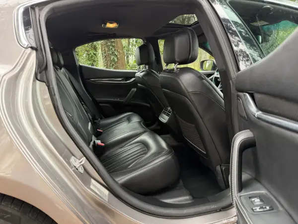 Maserati Ghibli 3.0 V6 GranLusso 34