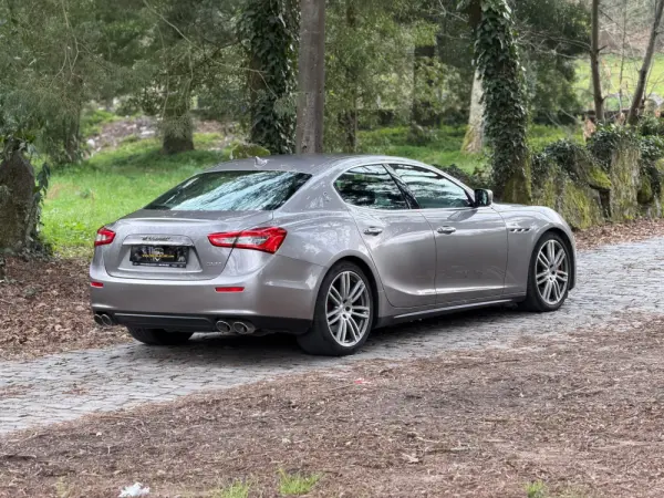 Maserati Ghibli 3.0 V6 GranLusso 38