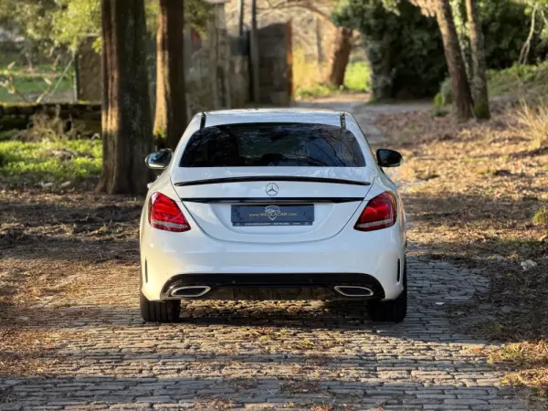 Mercedes-Benz C 180 (BlueTEC) d Station AMG Line 5