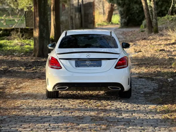 Mercedes-Benz C 180 (BlueTEC) d Station AMG Line 44