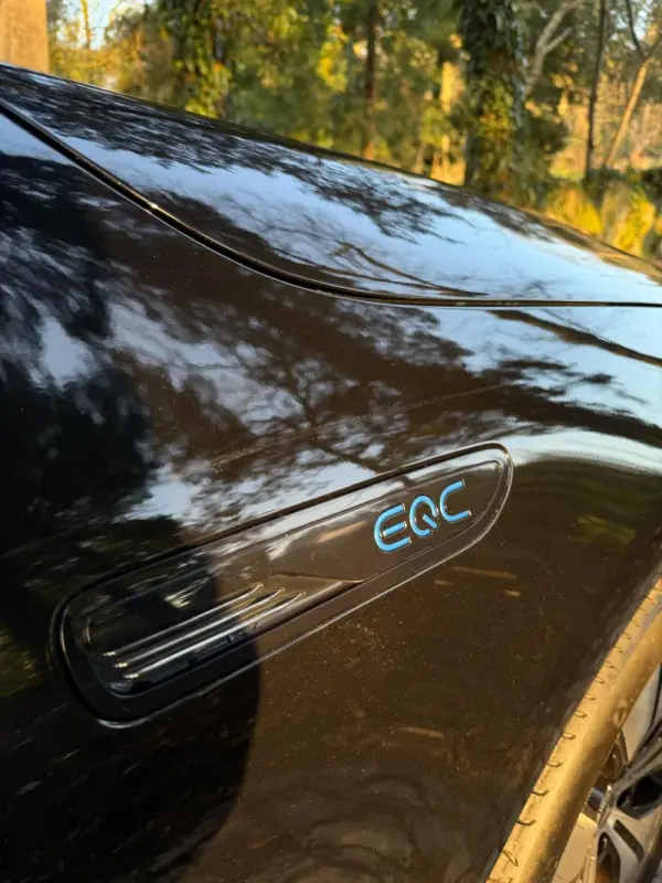 Mercedes-Benz EQC 400 4Matic 13