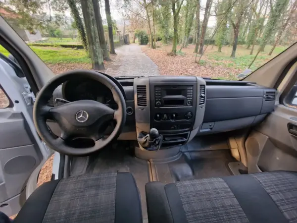 Mercedes-Benz Sprinter 310 CDI/37 CD 32