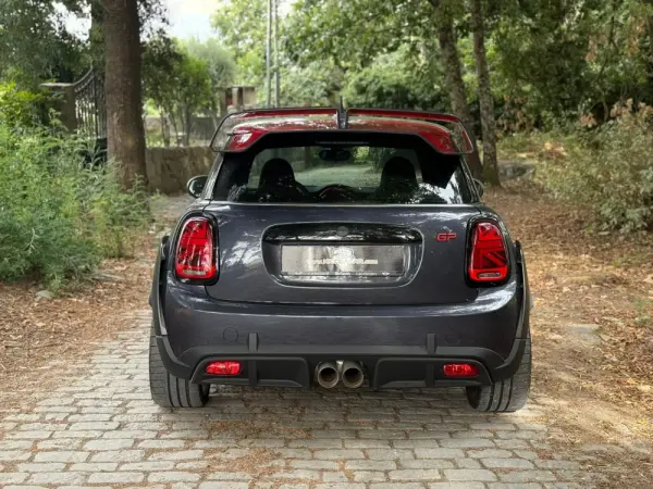 MINI 3 Portas John Cooper Works GP Aut. 36