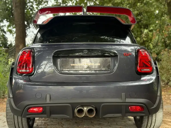 MINI 3 Portas John Cooper Works GP Aut. 37