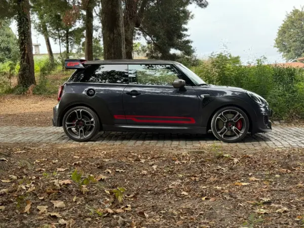 MINI 3 Portas John Cooper Works GP Aut. 40