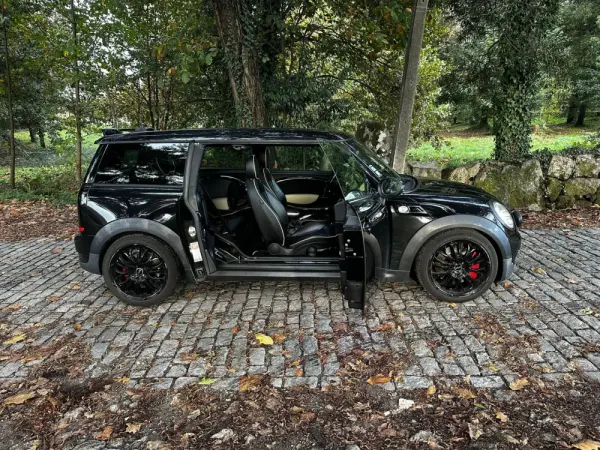 MINI Clubman John Cooper Works 9