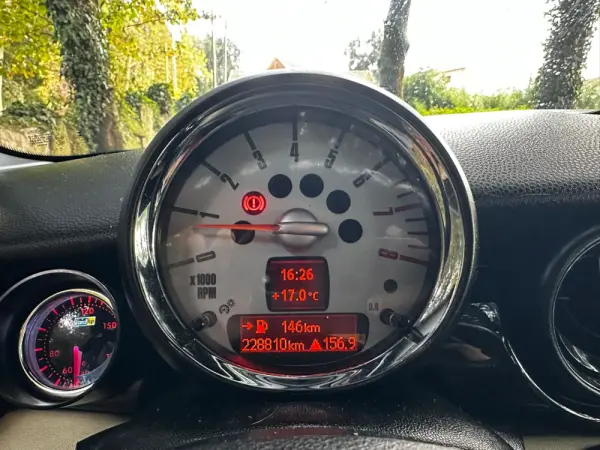 MINI Clubman John Cooper Works 18