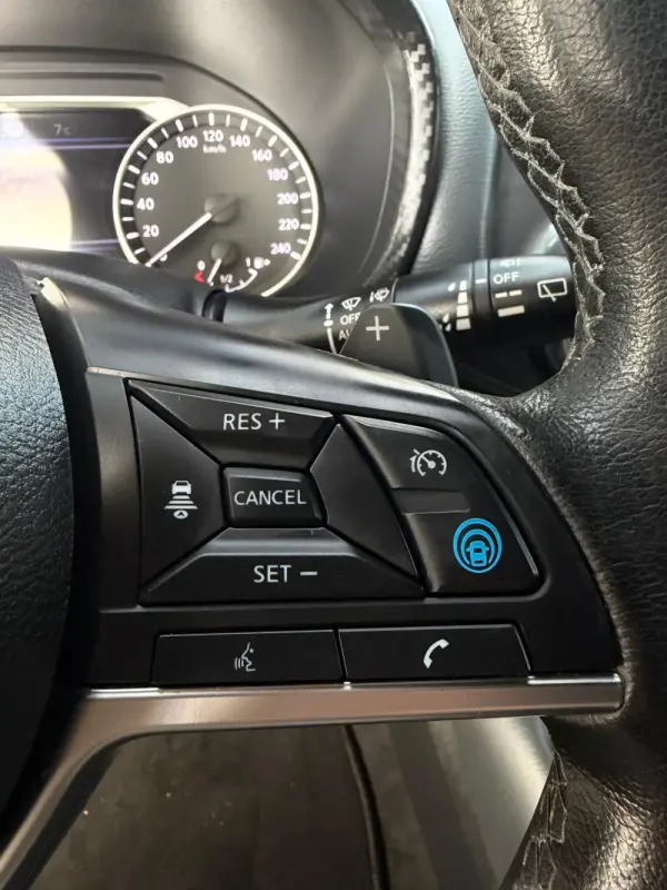 Nissan Juke 1.0 DIG-T Tekna DCT 13