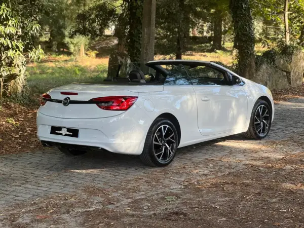 Opel Cascada 2.0 D (CDTi ecoFLEX) S&S Edition 5