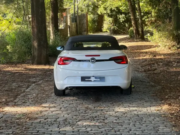 Opel Cascada 2.0 D (CDTi ecoFLEX) S&S Edition 7