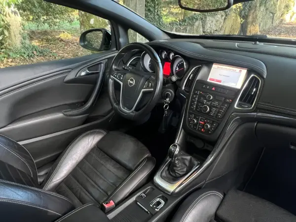 Opel Cascada 2.0 D (CDTi ecoFLEX) S&S Edition 13