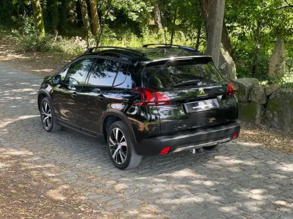Peugeot 2008 1.2 PureTech GT Line 33
