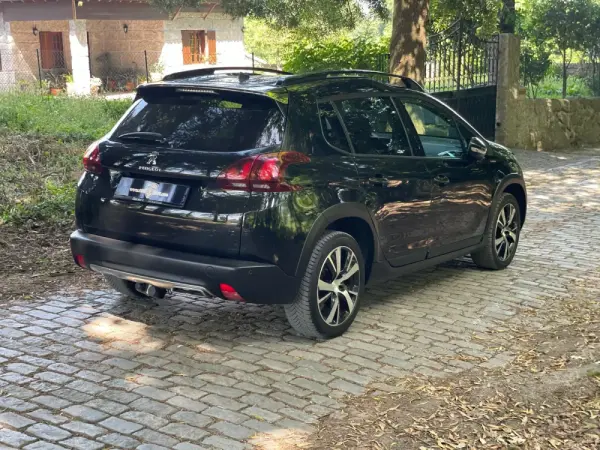 Peugeot 2008 1.2 PureTech GT Line 35
