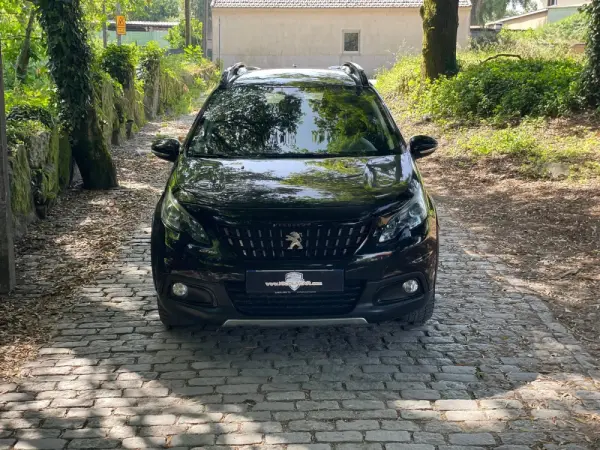 Peugeot 2008 1.2 PureTech GT Line 36