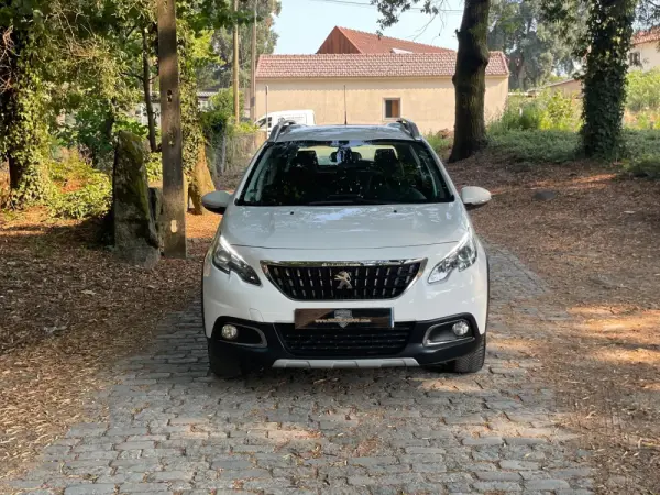 Peugeot 2008 1.2 PureTech Allure 30
