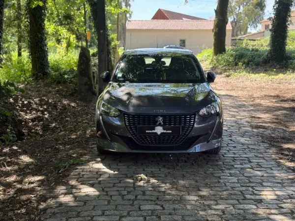 Peugeot 208 1.2 PureTech Allure Pack EAT8 2