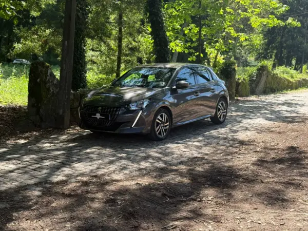 Peugeot 208 1.2 PureTech Allure Pack EAT8 25