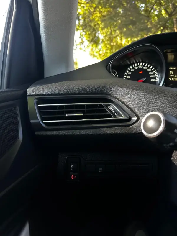 Peugeot 308 1.5 BlueHDi Allure 27