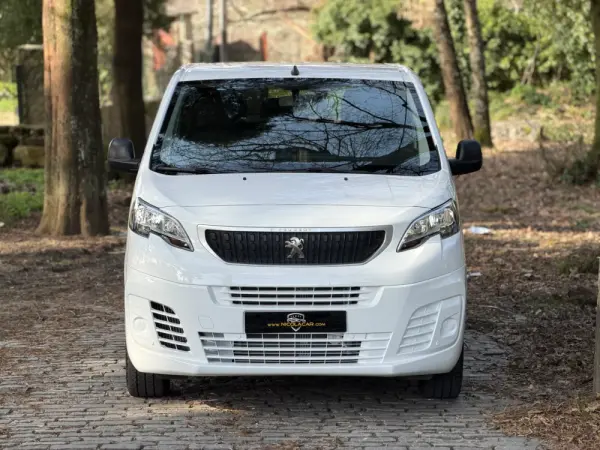 Peugeot Expert 1.5 BlueHDi L2H1 Semi-Vidrado 2