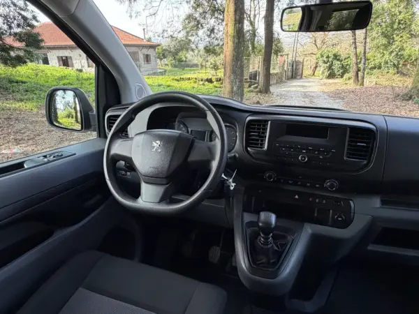 Peugeot Expert 1.5 BlueHDi L2H1 Semi-Vidrado 12