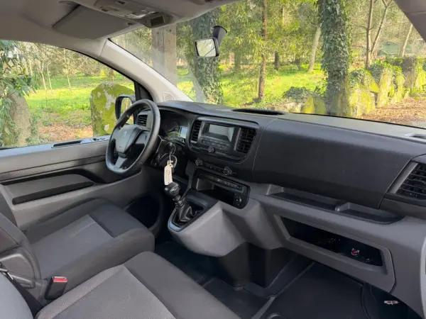 Peugeot Expert 1.5 BlueHDi L2H1 Semi-Vidrado 16