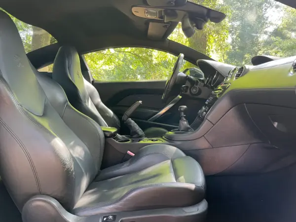 Peugeot RCZ 1.6 THP Onyx 15