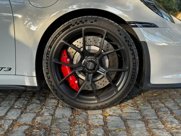 Porsche 911 (992) GT3 PDK 9